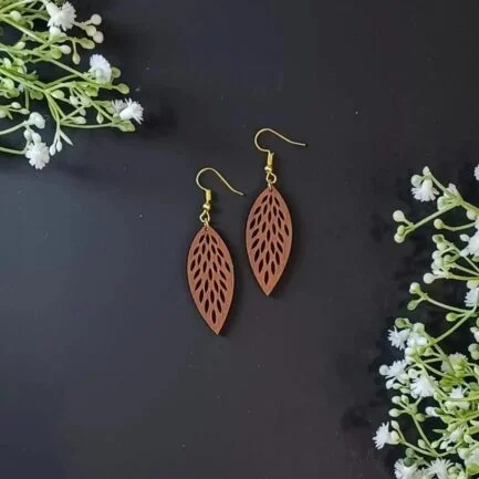 Wooden Earrings – Oval Leaf