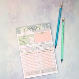 Monthly Budget Planner – Leaf Design & Tracker Pad