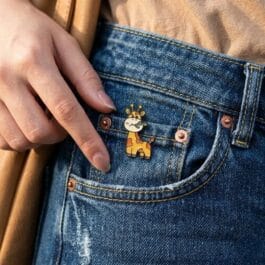 Cute Giraffe Enamel Pin